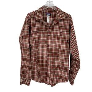 Patagonia Button Up Shirt Men's Size M Organic Cotton Red Plaid Long Sleeve